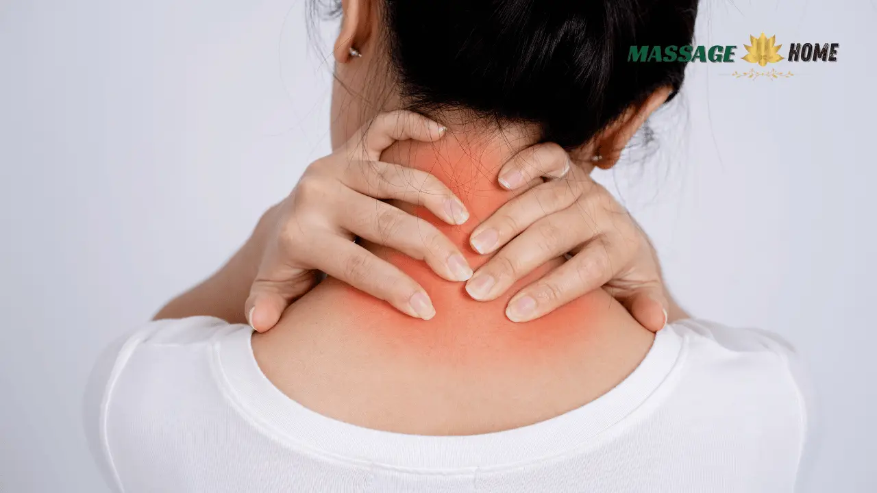 Massage body đá nóng có tác dụng gì