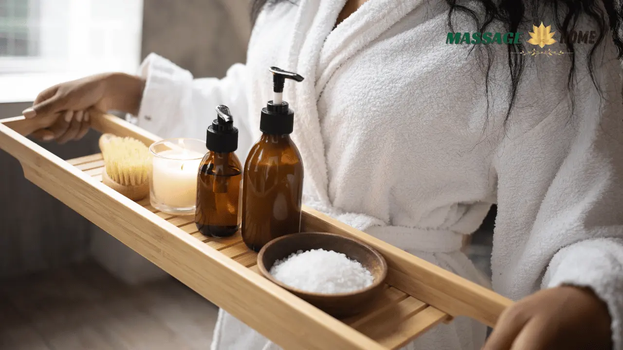 Tìm hiểu cách nhận biết về massage đá muối
